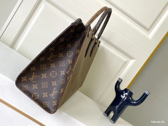 MM LOUIS ONTHEGO VUITTON 0512